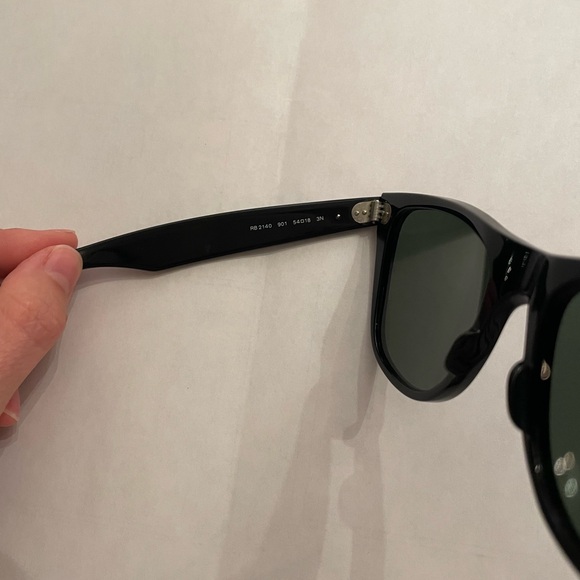 Ray-Ban Wayfarer RB2140 901 (54-18, 3N) - Picture 5 of 10
